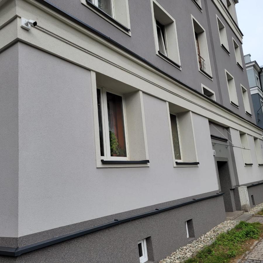 Apartament Tuwima 扎布热 外观 照片